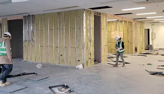 上海徐匯漕河涇桂林科技園辦公室裝修手機(jī)拍攝 上海徐匯漕河涇桂林科技園辦公室裝修手機(jī)拍攝