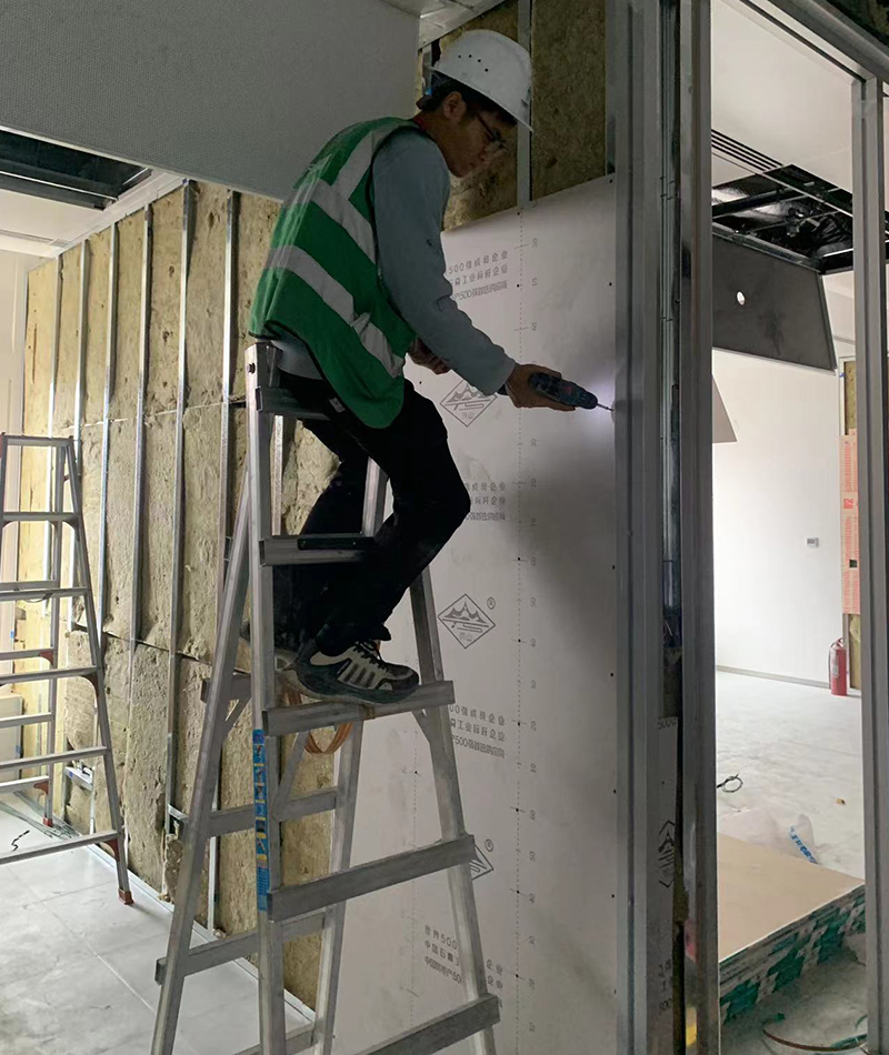 上海SK大廈辦公室裝修施工現(xiàn)場4 上海SK大廈辦公室裝修施工現(xiàn)場4