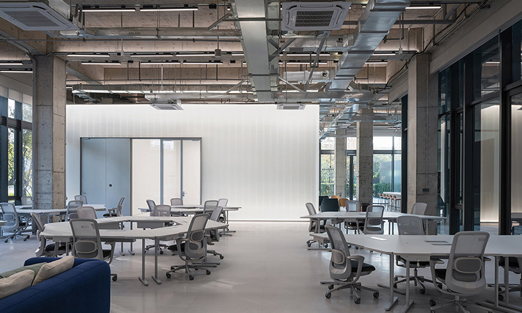 辦公室現(xiàn)代風裝修環(huán)境 辦公室現(xiàn)代風裝修環(huán)境