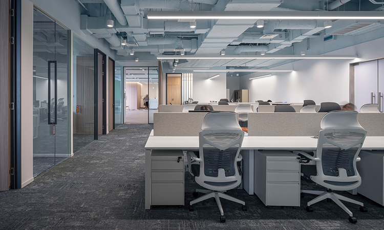 現(xiàn)代風(fēng)辦公隔音會議室